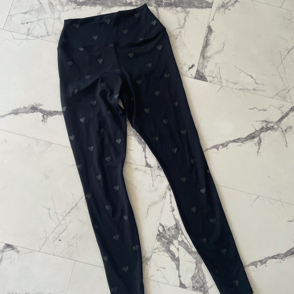 Spiritual Gangster Black Heart Leggings